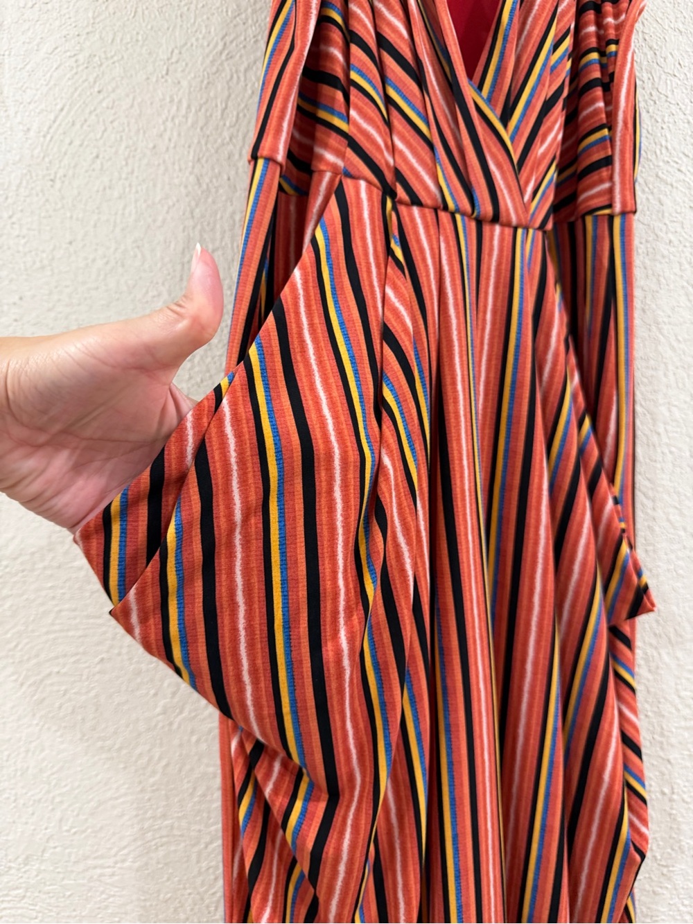 BCBGeneration Printed Midi Faux Wrap Dress EUC - Picture 5 of 5
